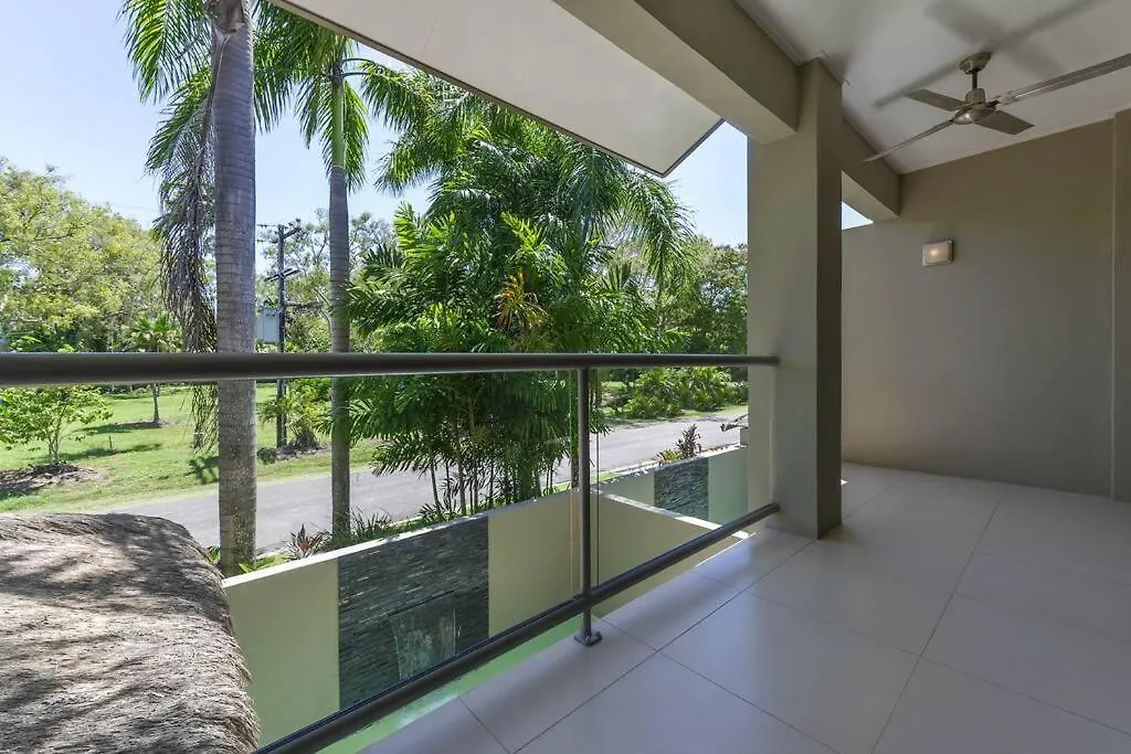 Watermark Villa 2 - 3 Bedroom Villa, Private Heated Pool ポートダグラス